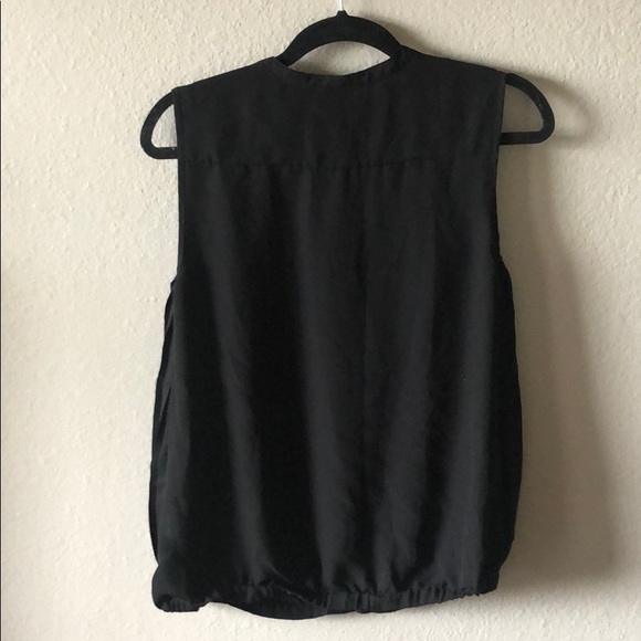 Ladies New York & Company sheer top - Picture 4 of 4